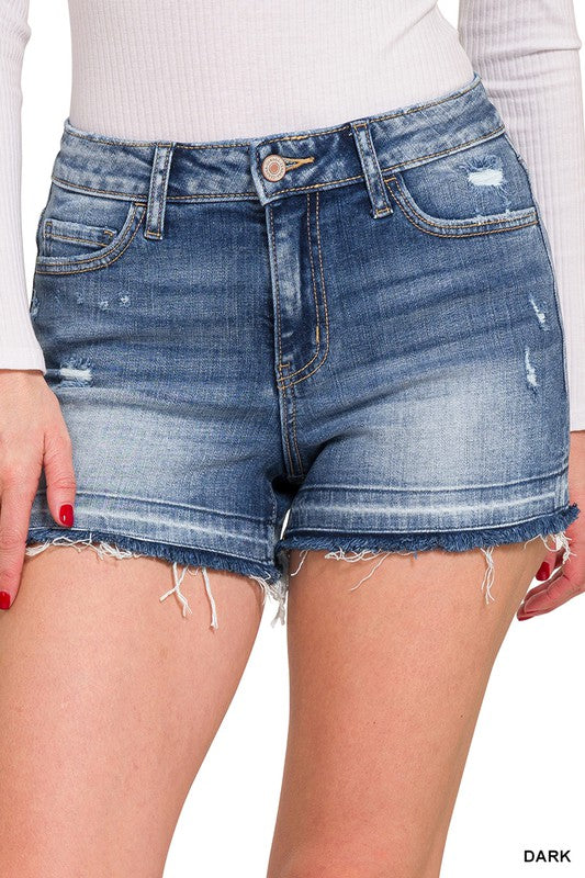 DISTRESSED RAW HEM DENIM SHORTS