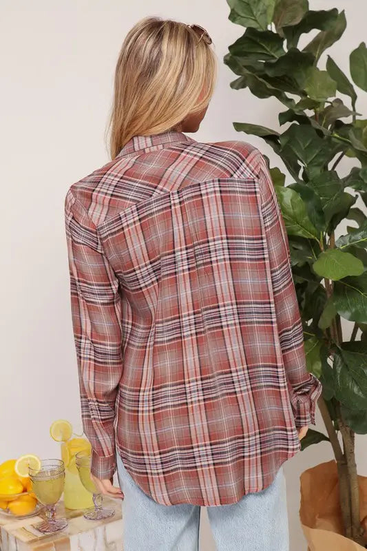Long Sleeve Plaid Shirt
