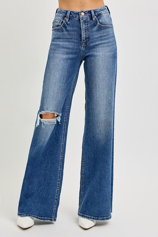 Distressed Wide Leg Jean
